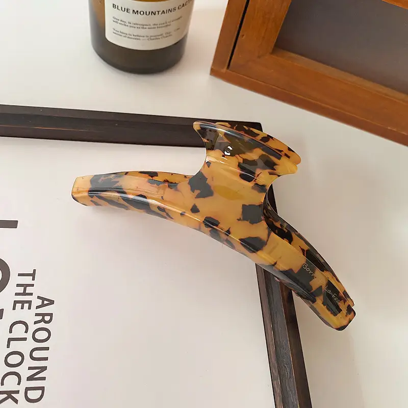 Leopard Print Acetic Acid Hairpin Clip for Women