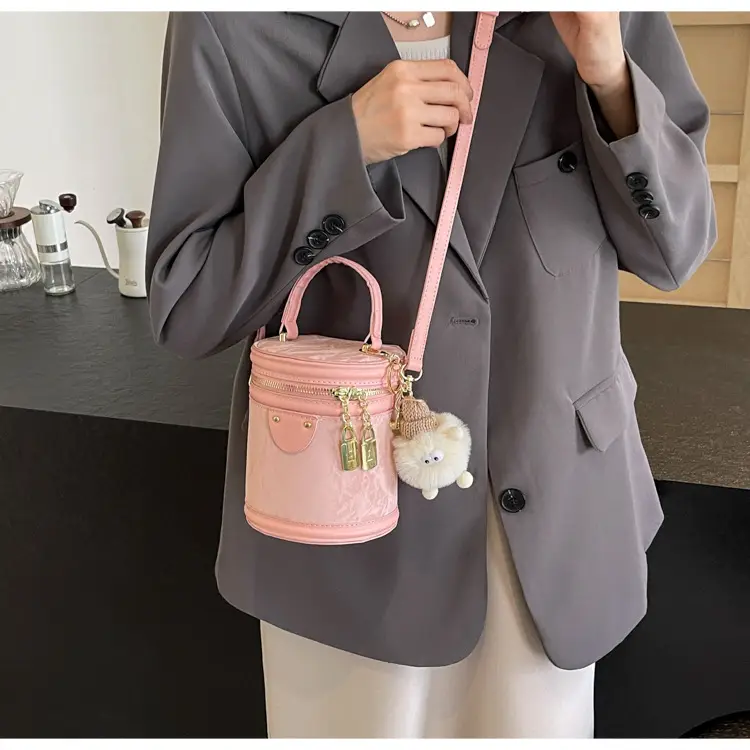 Pink Zippered Shoulder Bag for Women 2024 Summer — feature 19