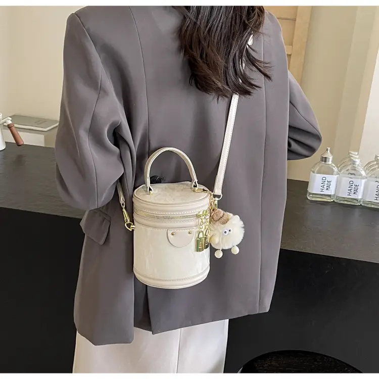 Pink Zippered Shoulder Bag for Women 2024 Summer — feature 25