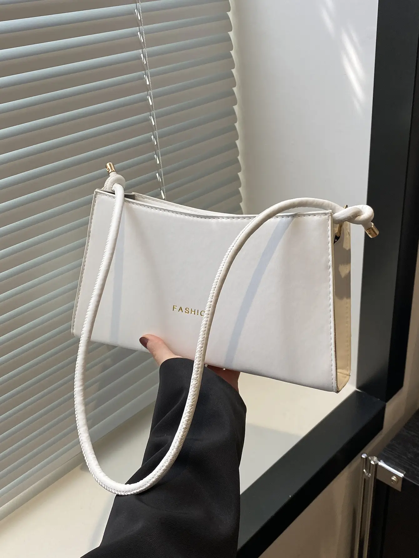 Women's Black Crossbody Bag for Summer 2024 - Image 8