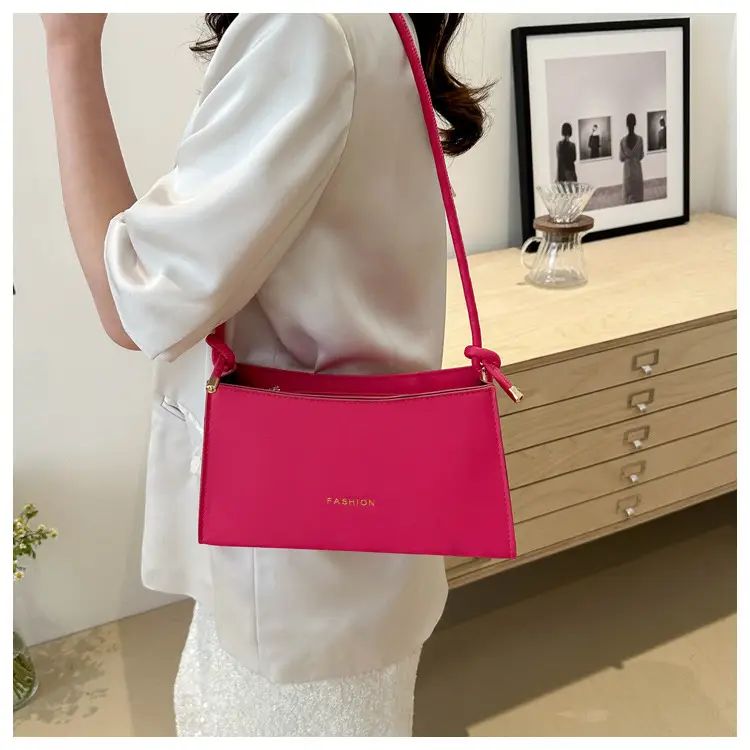 Women's Black Crossbody Bag for Summer 2024 — feature 13