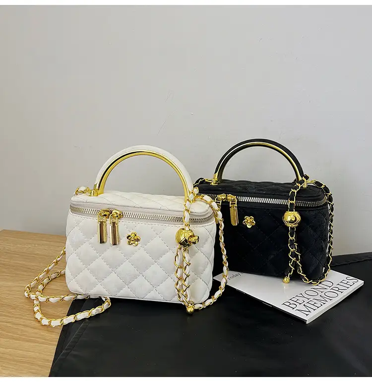Pink Quilted Chain Shoulder Bag for Women — feature 18