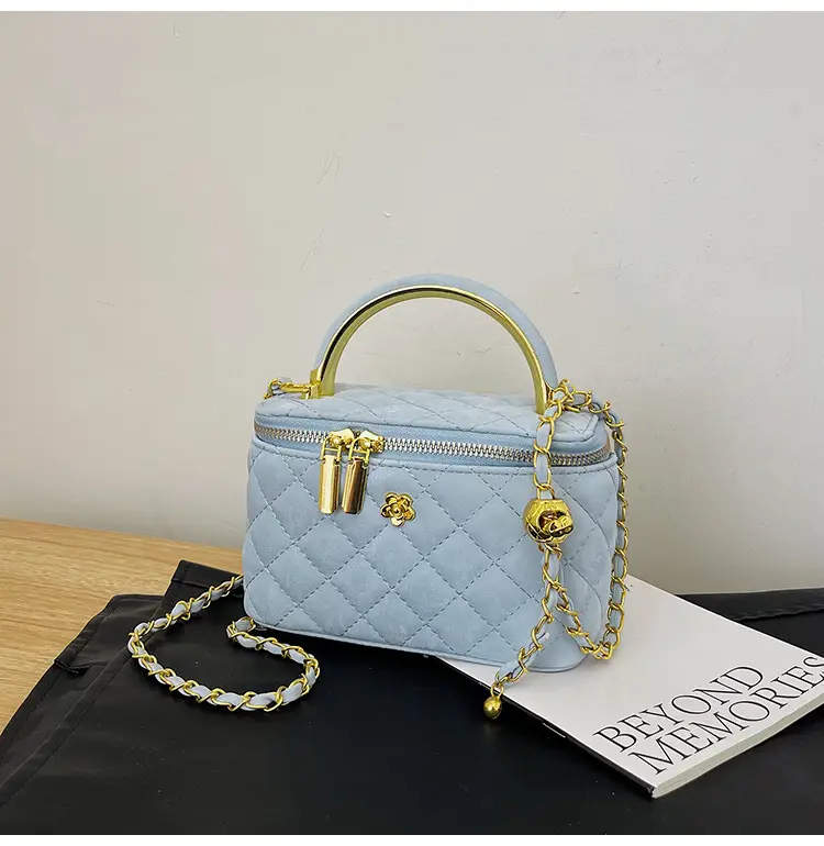 Pink Quilted Chain Shoulder Bag for Women — feature 21