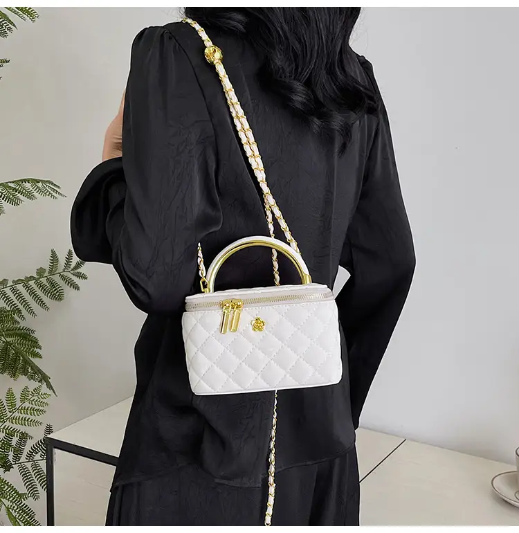 Pink Quilted Chain Shoulder Bag for Women — feature 28