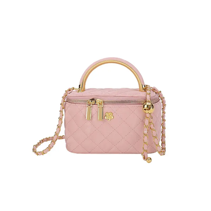 Pink Quilted Chain Shoulder Bag for Women - Image 4