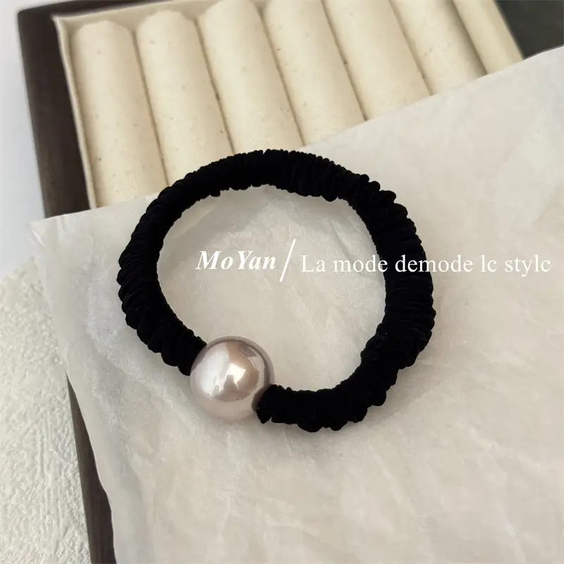 Vintage Pearl Hair Ring Black Elastic for Women - Image 3