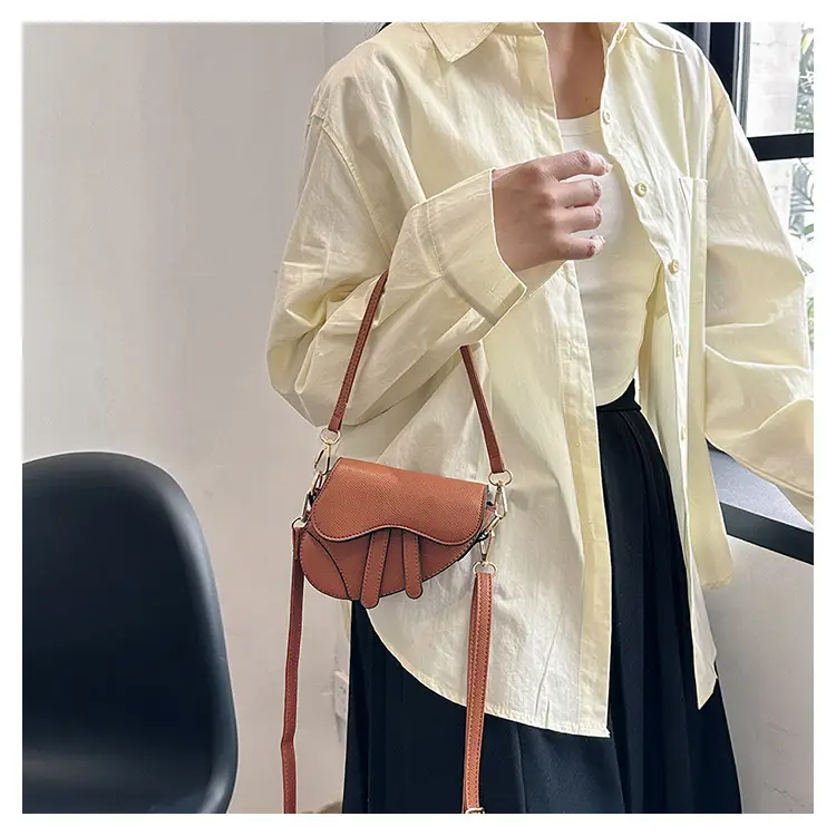 Orange Leather Saddle Bag for Women 2024 — feature 16