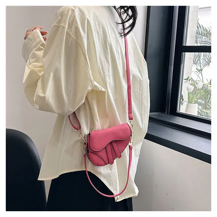 Orange Leather Saddle Bag for Women 2024 — feature 17