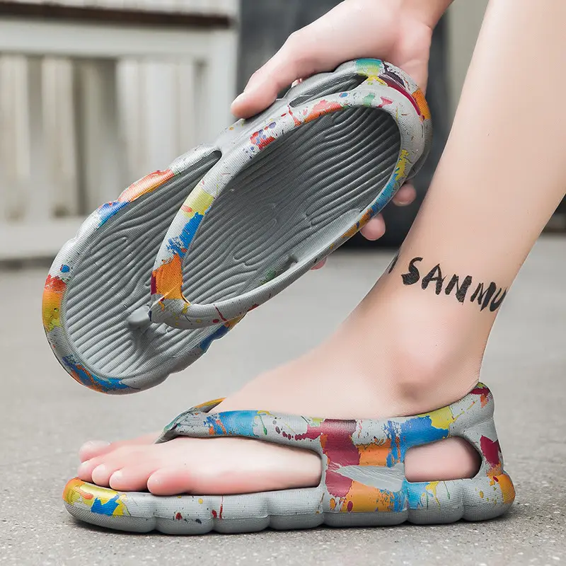 Men's Flip-Flops Beach Shoes Couple Sandals Casual Flat Slippers Fashionable Summer New Camouflage Soft-Soled Flip Flops - Image 4