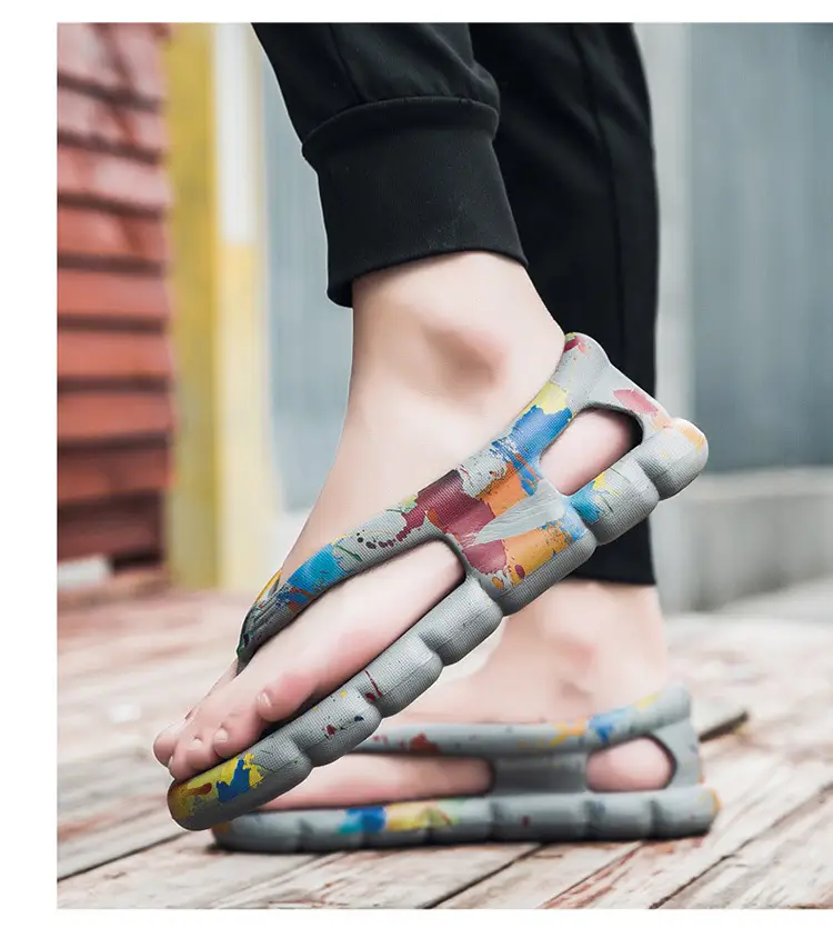 Men's Flip-Flops Beach Shoes Couple Sandals Casual Flat Slippers Fashionable Summer New Camouflage Soft-Soled Flip Flops — feature 21