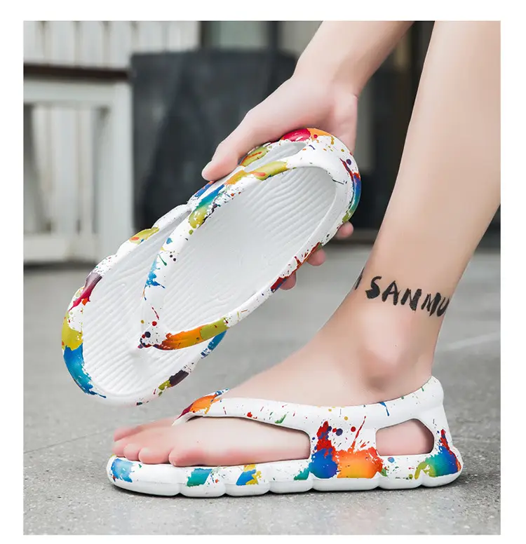 Men's Flip-Flops Beach Shoes Couple Sandals Casual Flat Slippers Fashionable Summer New Camouflage Soft-Soled Flip Flops — feature 4