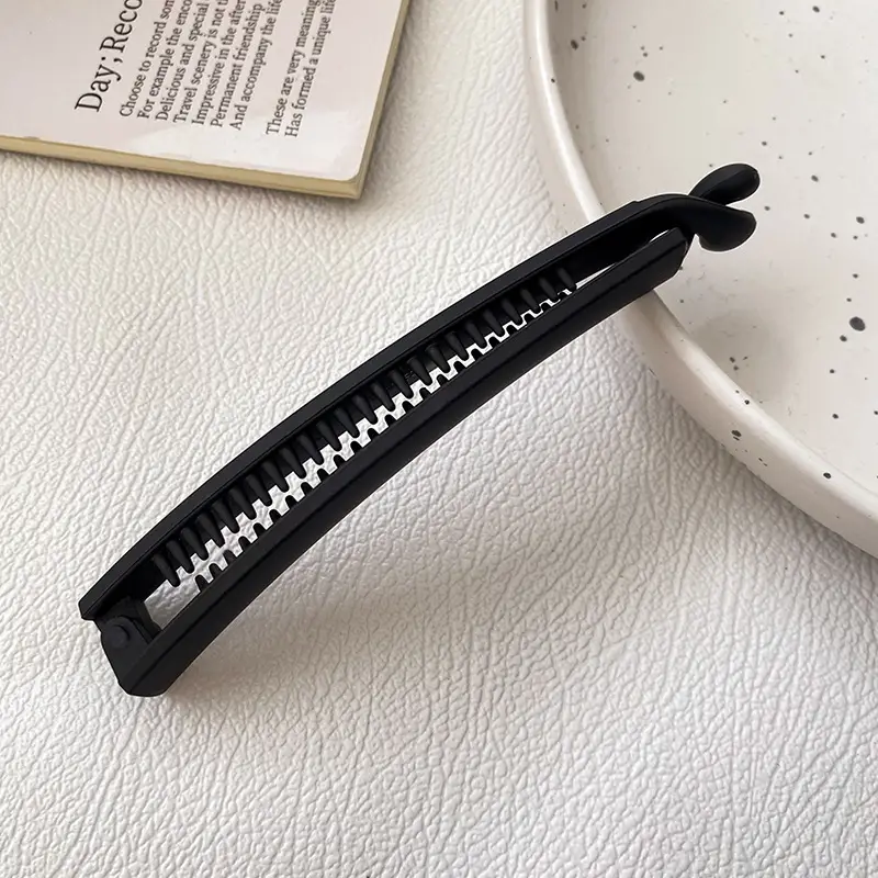 8# black-banana clip (fine)