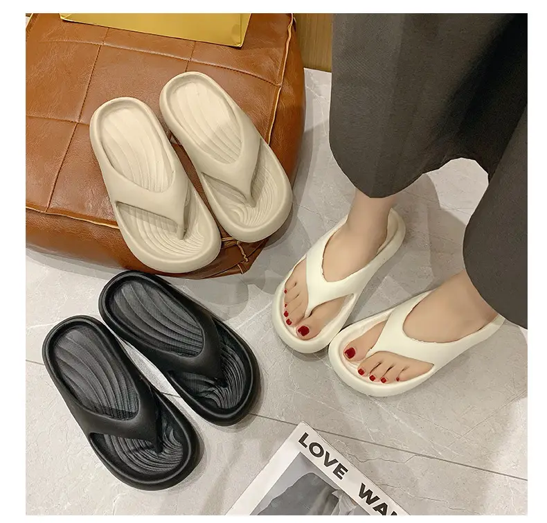 2025 New Summer Slippers for Women to Wear Outside, Thick-Soled Flip-Flops, Non-Slip Flats Sandals, Beach Shoes — feature 16