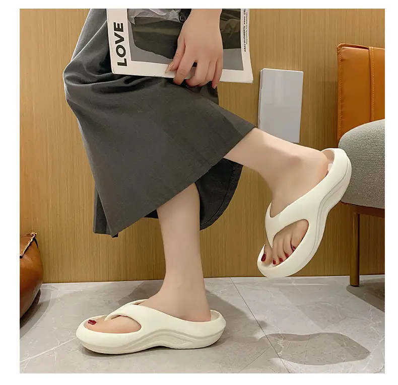 2025 New Summer Slippers for Women to Wear Outside, Thick-Soled Flip-Flops, Non-Slip Flats Sandals, Beach Shoes — feature 18