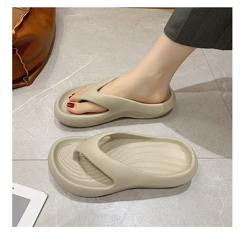 2025 New Summer Slippers for Women to Wear Outside, Thick-Soled Flip-Flops, Non-Slip Flats Sandals, Beach Shoes — feature 21