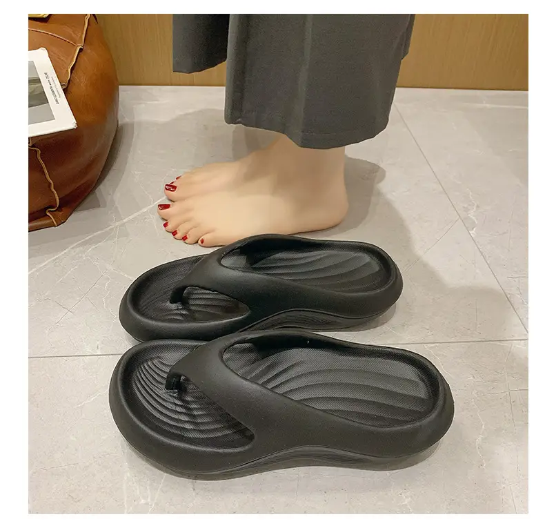 2025 New Summer Slippers for Women to Wear Outside, Thick-Soled Flip-Flops, Non-Slip Flats Sandals, Beach Shoes — feature 22