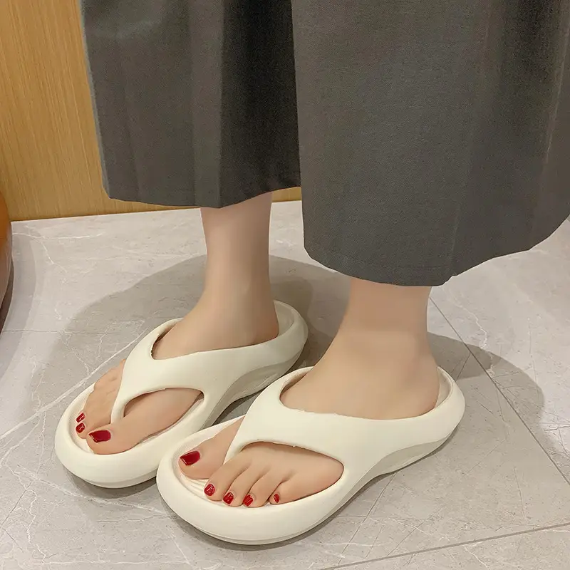 2025 New Summer Slippers for Women to Wear Outside, Thick-Soled Flip-Flops, Non-Slip Flats Sandals, Beach Shoes - Image 2