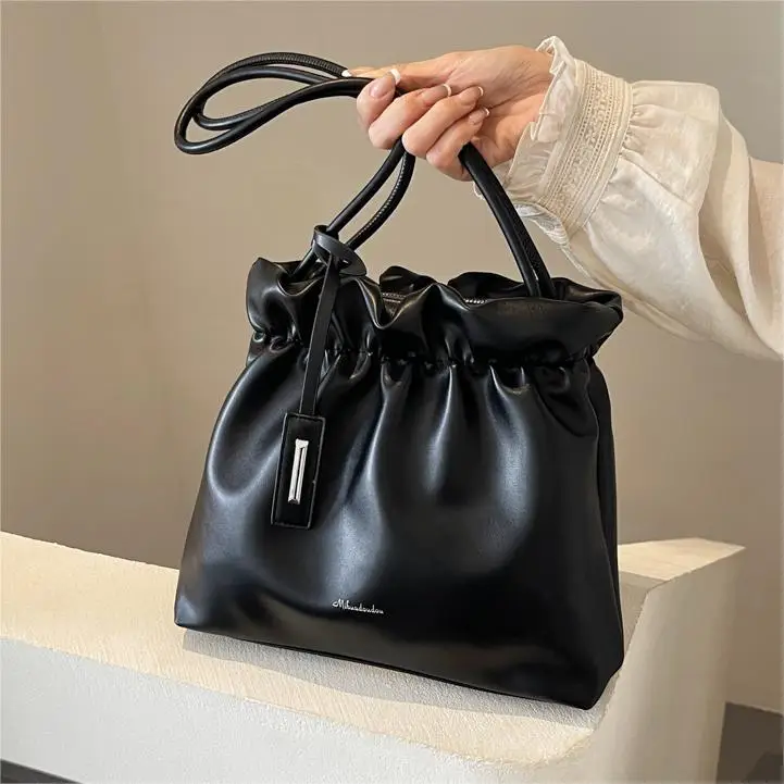 Women Pleated Shoulder Bag Large Capacity New Style - Image 8