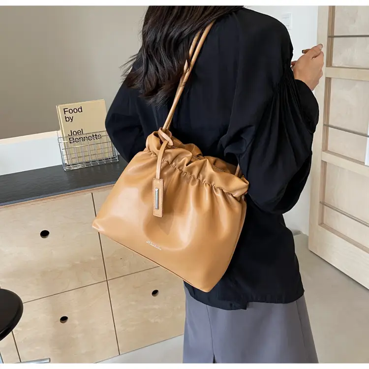 Women Pleated Shoulder Bag Large Capacity New Style — feature 16