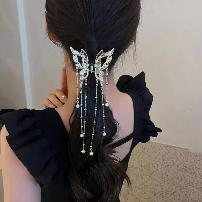 Elegant Hollow Butterfly Hairpin with Pearl Tassels - Image 2