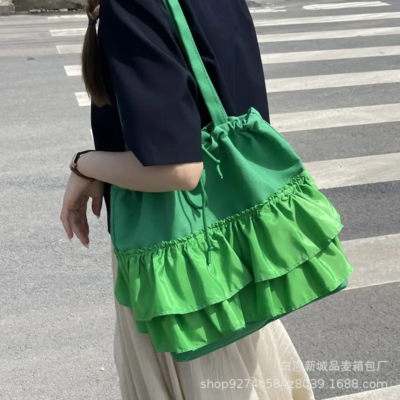 Large Capacity Stylish Tote Bag for Women 2026 - Image 8