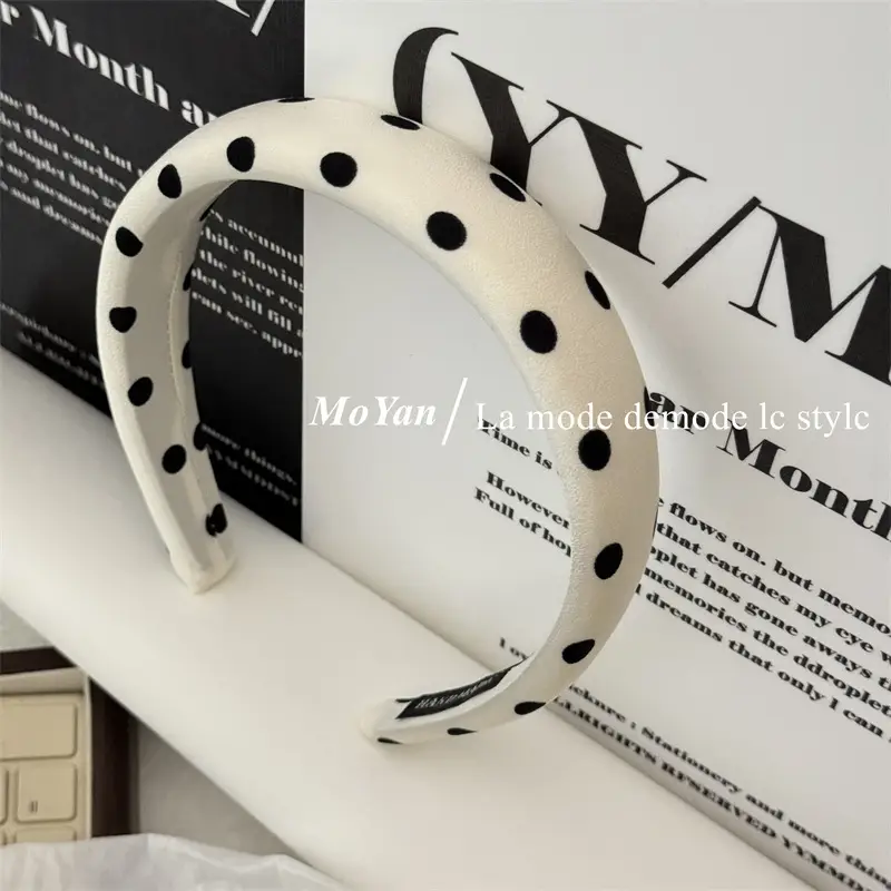Lazy Retro Satin Wave Dot Headband Black White — feature 11