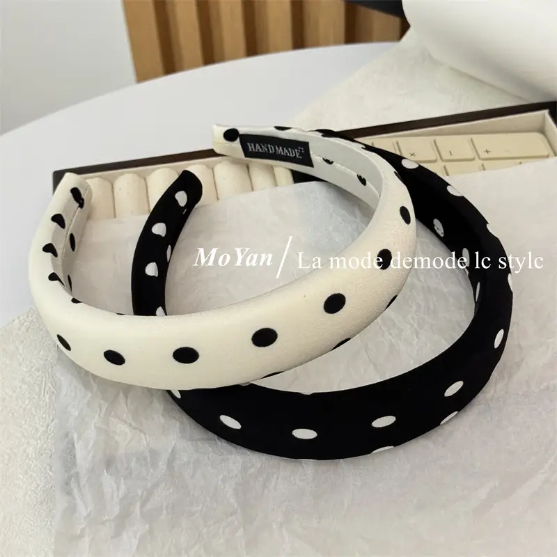 Lazy Retro Satin Wave Dot Headband Black White — feature 5