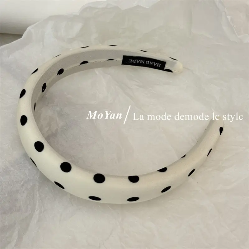 Lazy Retro Satin Wave Dot Headband Black White — feature 8