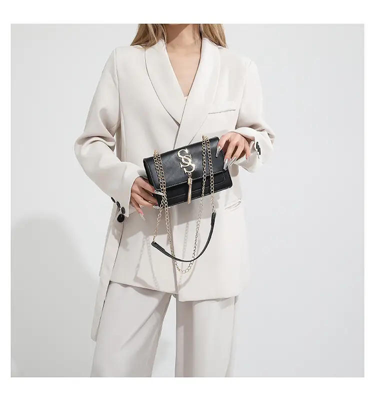 Stylish Brown Chain Crossbody Bag for Women 2024 — feature 14