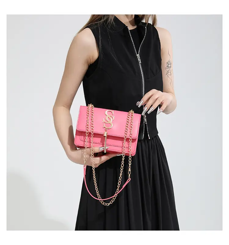 Stylish Brown Chain Crossbody Bag for Women 2024 — feature 16