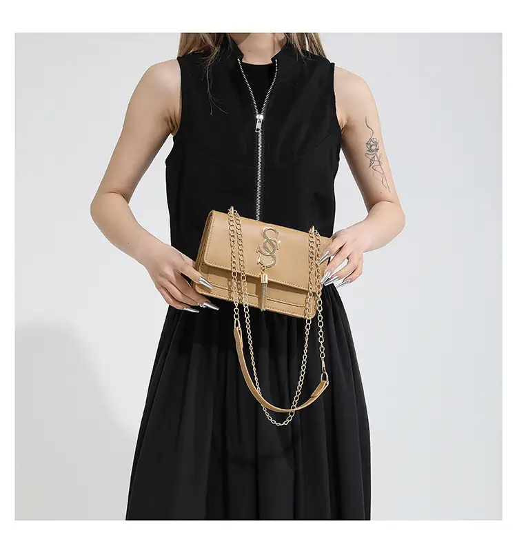 Stylish Brown Chain Crossbody Bag for Women 2024 — feature 18