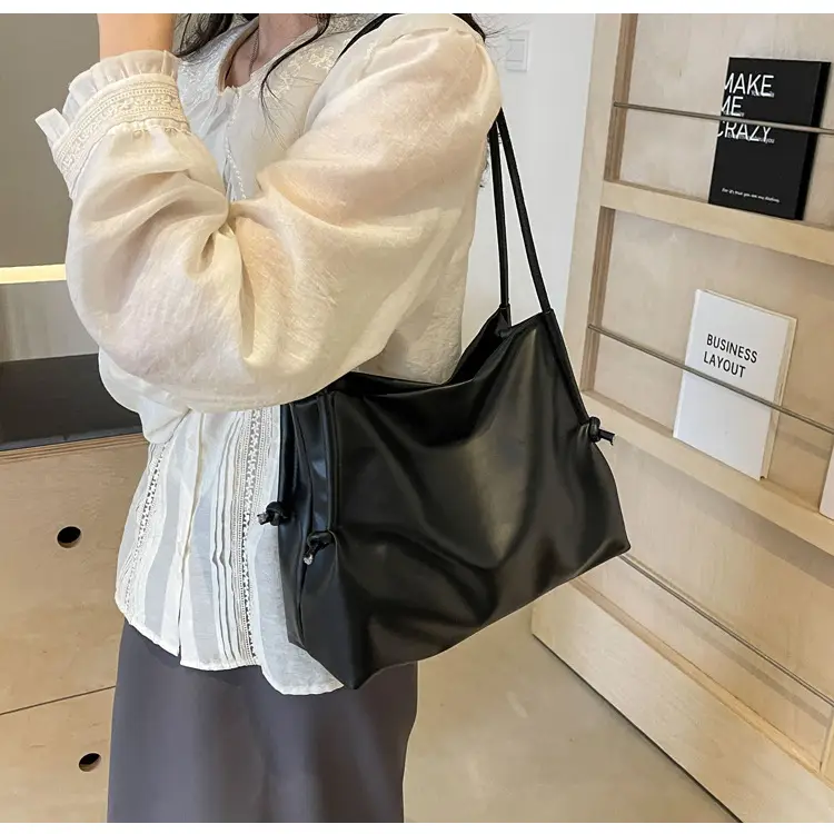 Soft PU Bucket Bag Women's 2024 New Fashionable - Image 8