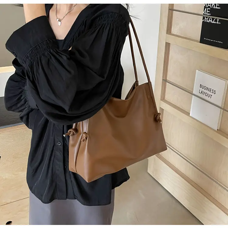 Soft PU Bucket Bag Women's 2024 New Fashionable — feature 11