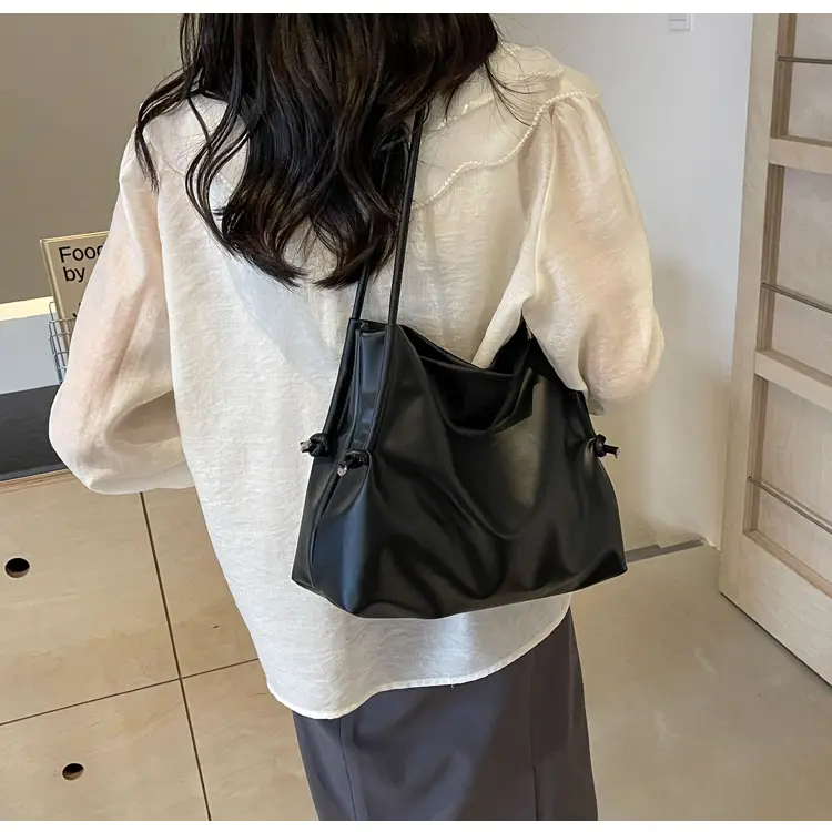 Soft PU Bucket Bag Women's 2024 New Fashionable — feature 12