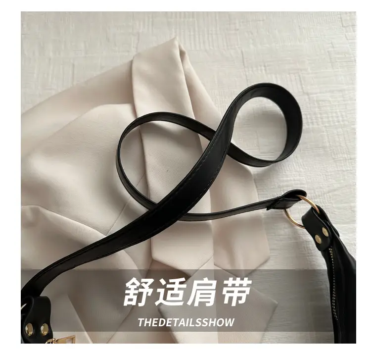 Retro Korean Style Armpit Tote Bag Large Capacity Black Leather — feature 5