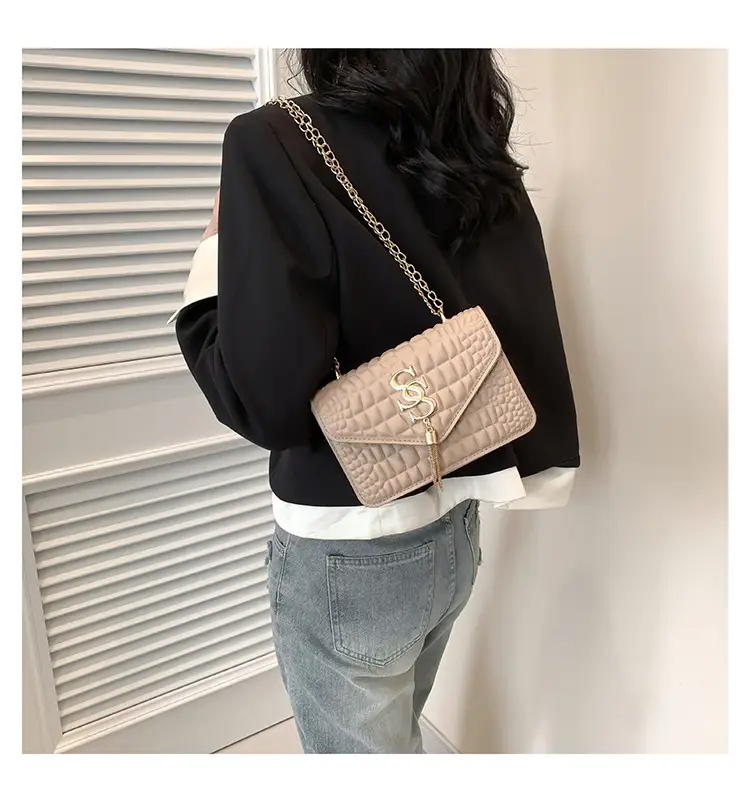 Women's Gold Croc Patch Bag with Chain & Square Design — feature 19