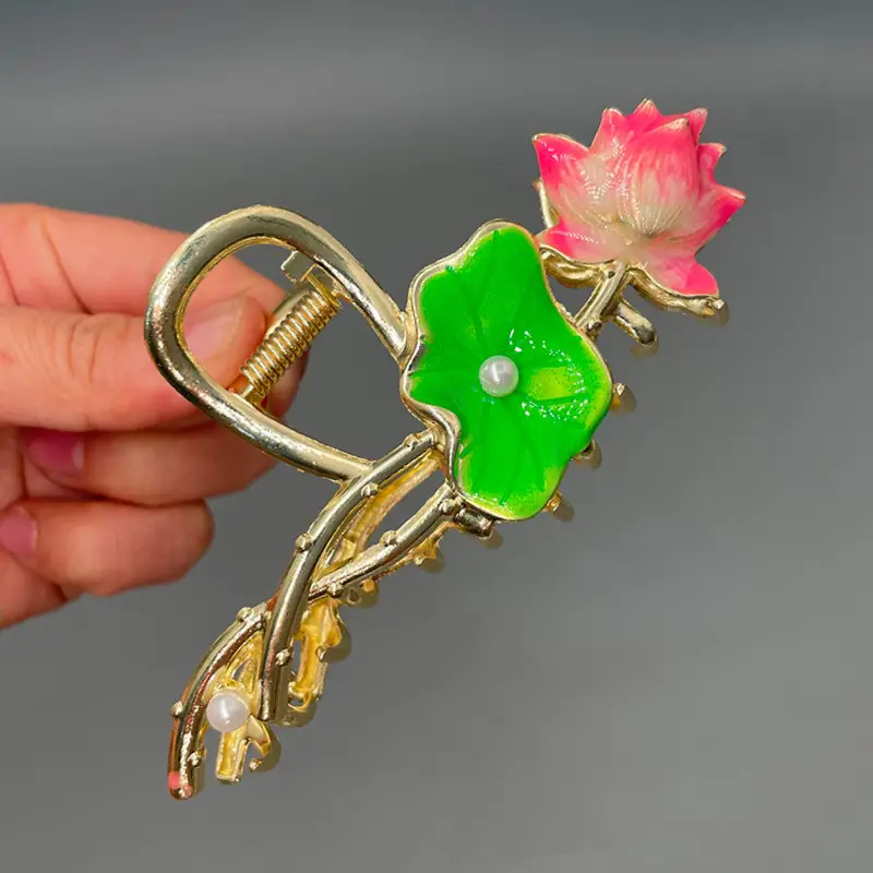 oil drop lotus