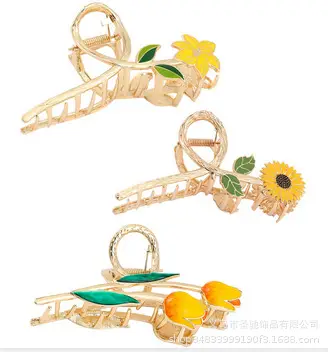 Pink Flower Pearl Hair Clip for Women