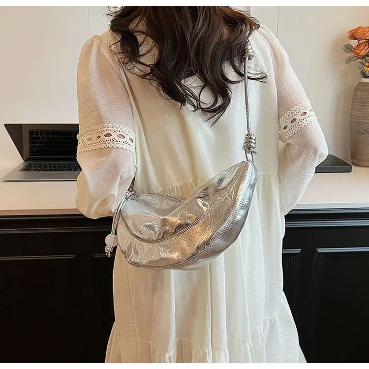 Black Glossy Crossbody Bag for Women 2024 — feature 15