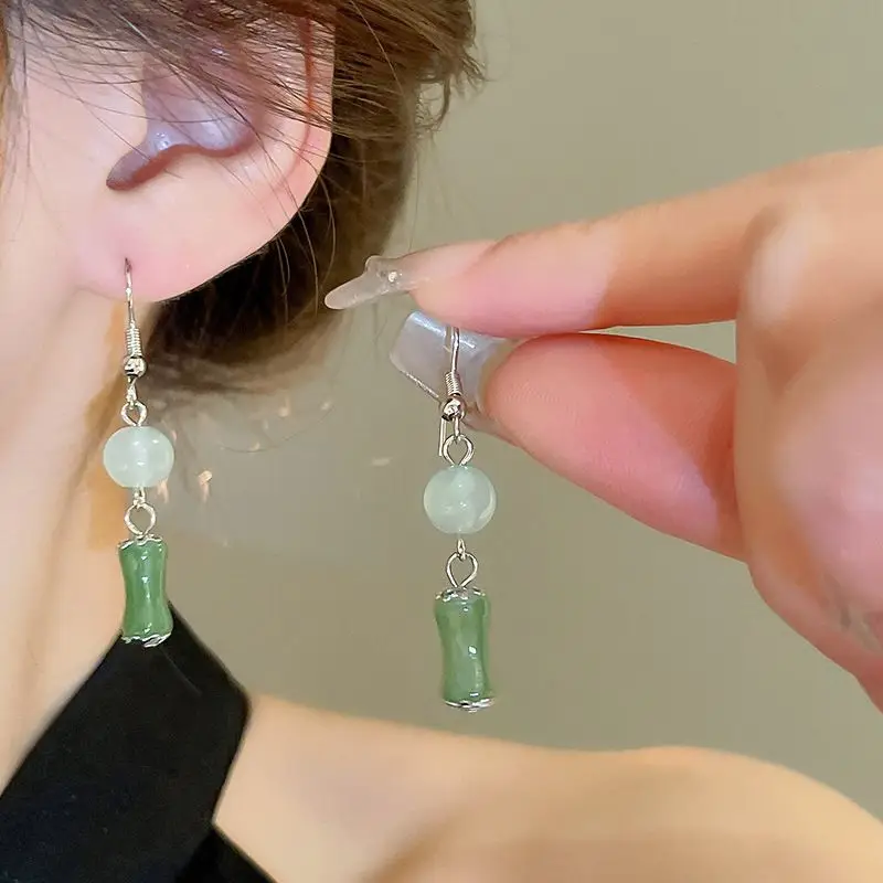 Green Rose Earrings for Girls - 1 Pc Handcrafted Decor — feature 21