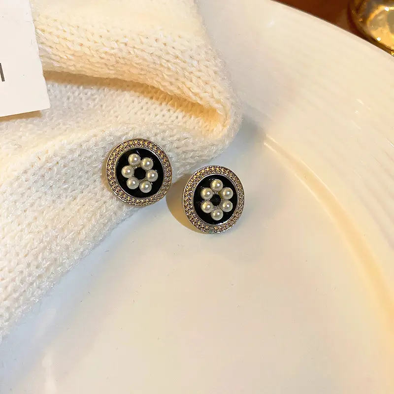 Green Rose Earrings for Girls - 1 Pc Handcrafted Decor - Image 19
