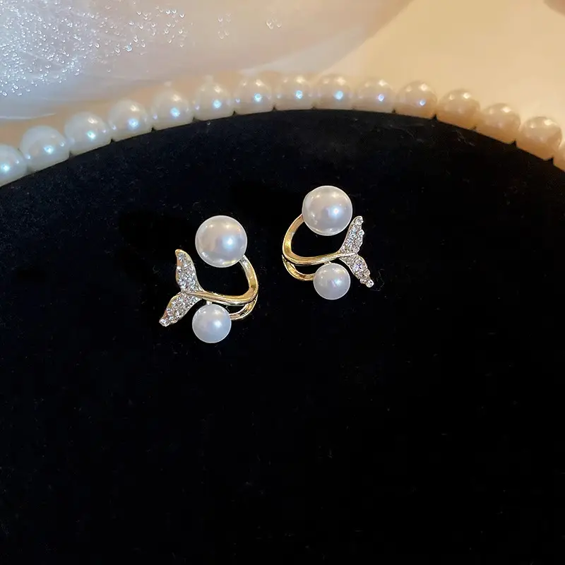 Green Rose Earrings for Girls - 1 Pc Handcrafted Decor - Image 42