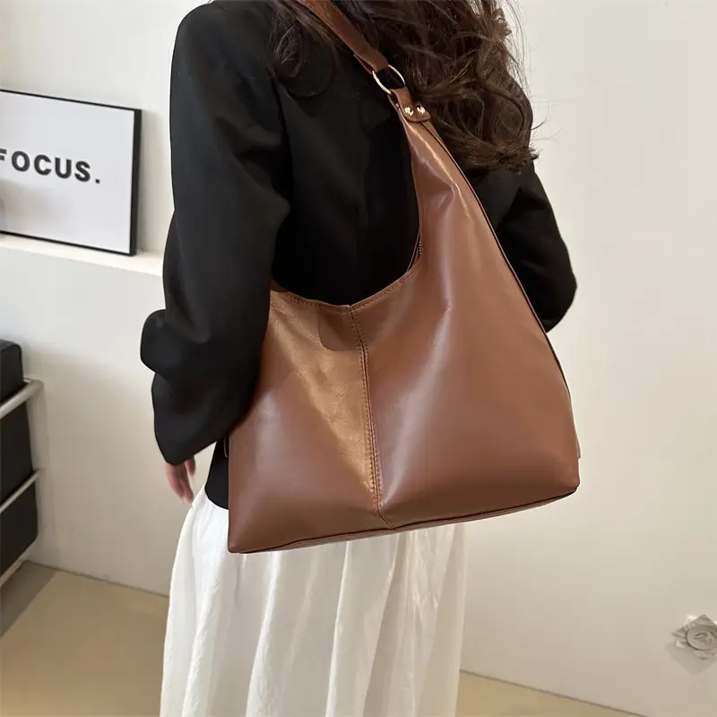 Vintage Red Leather Shoulder Bag for Women 2024 - Image 9