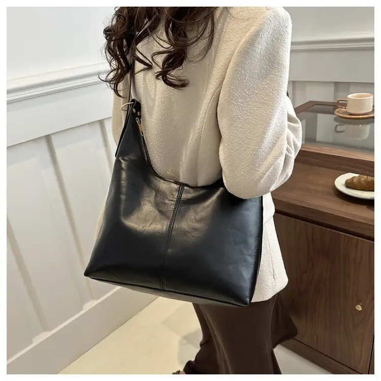 Vintage Red Leather Shoulder Bag for Women 2024 — feature 12