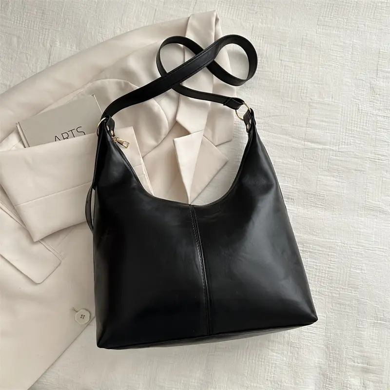 Vintage Red Leather Shoulder Bag for Women 2024 - Image 2
