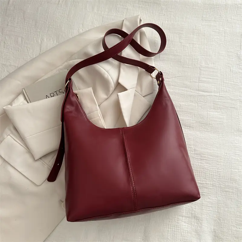 Vintage Red Leather Shoulder Bag for Women 2024 - Image 4