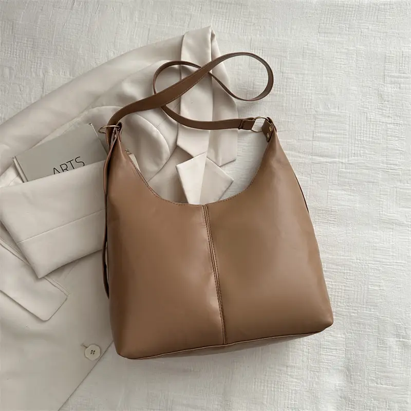 Vintage Red Leather Shoulder Bag for Women 2024 - Image 5