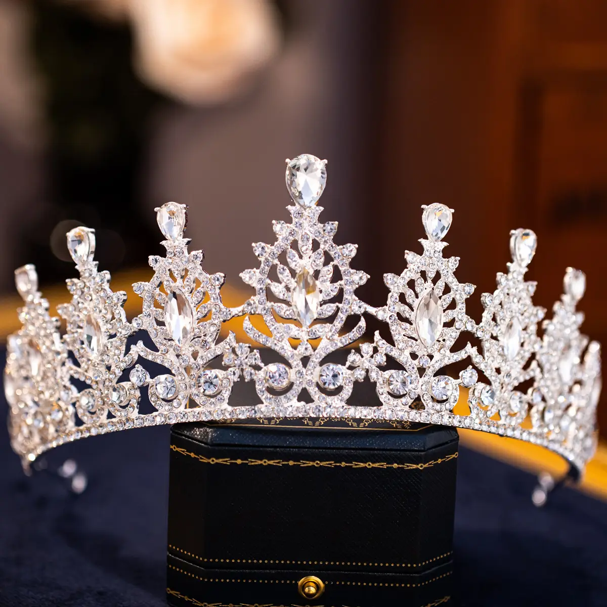 European & American Cross Border Bride Crown Crystal Birthday Headwear Vintage Queen Hair Accessories Ball Crown Original Wholesale