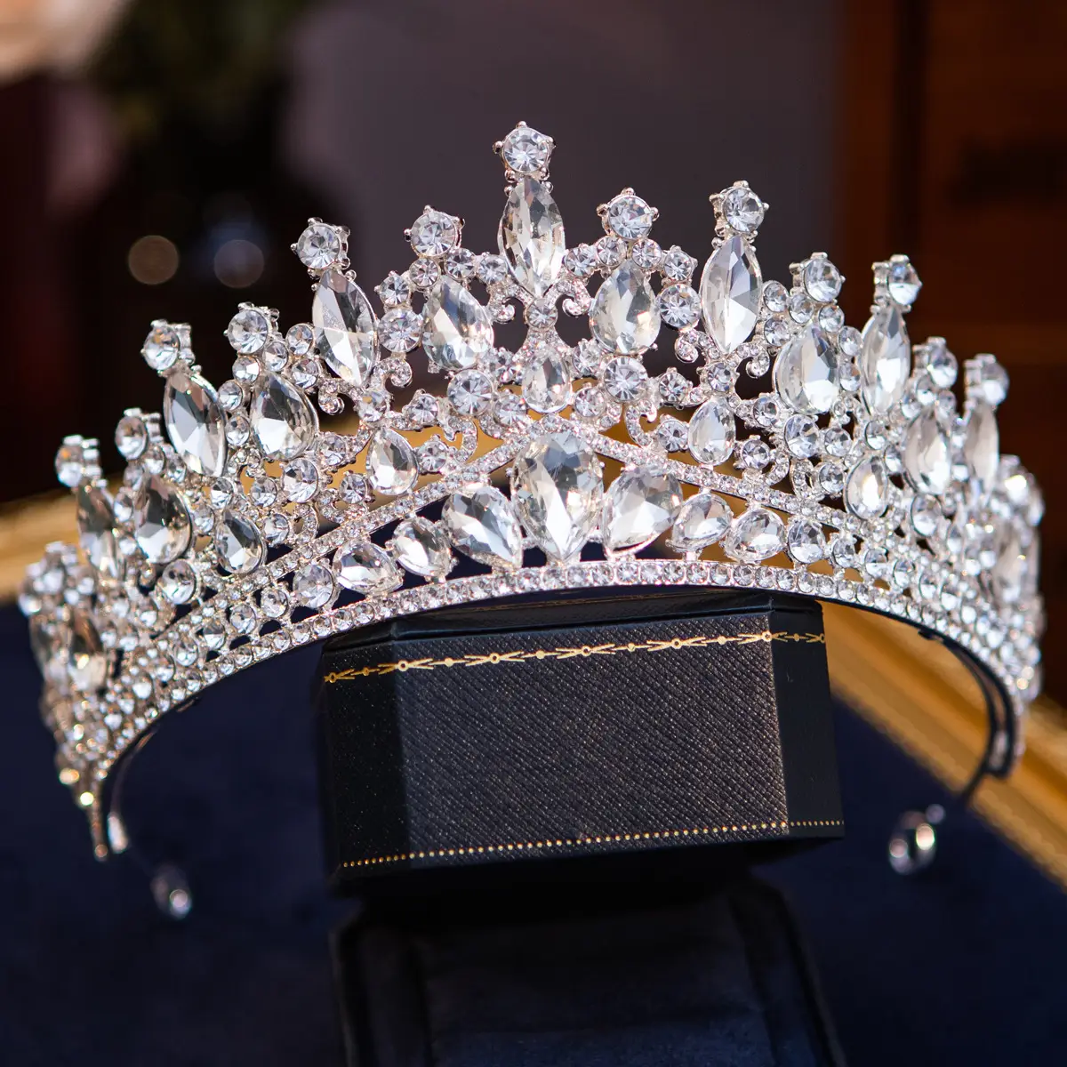 European & American Cross Border Bride Crown Crystal Birthday Headwear Vintage Queen Hair Accessories Ball Crown Original Wholesale