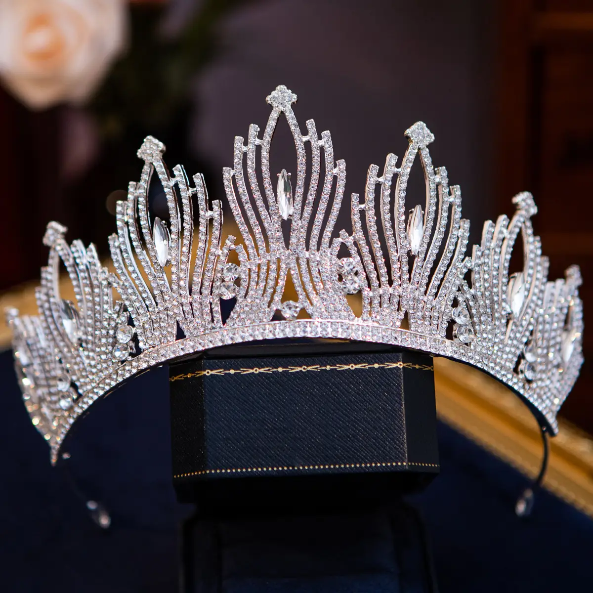 European & American Cross Border Bride Crown Crystal Birthday Headwear Vintage Queen Hair Accessories Ball Crown Original Wholesale